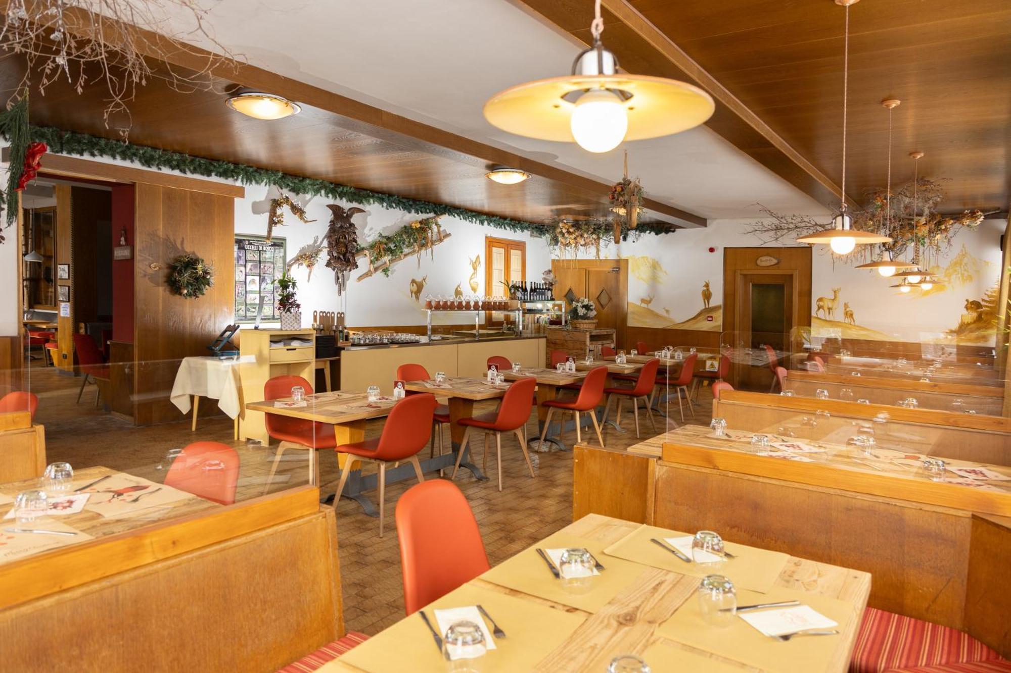 פאסו רולה Albergo Venezia מראה חיצוני תמונה