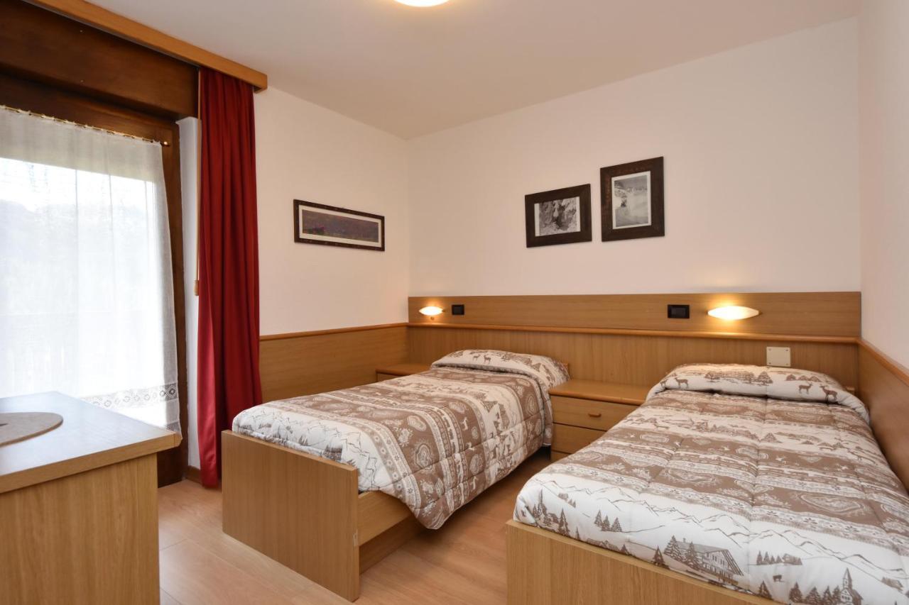פאסו רולה Albergo Venezia מראה חיצוני תמונה